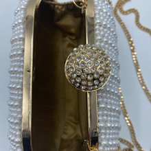 Load image into Gallery viewer, Pearl Clutch