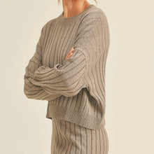 Load image into Gallery viewer, Wide Ribbed Sweater