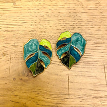 Load image into Gallery viewer, Miriam Earrings